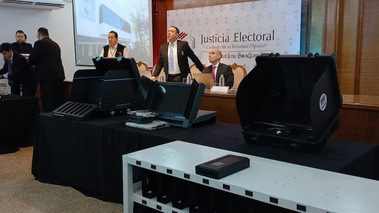 TSJE listo para retomar licitación de máquinas de votación tras fallo judicial
