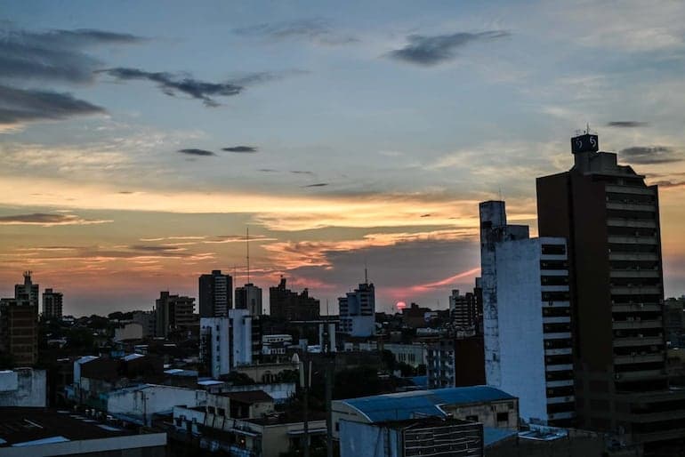 Fin de semana caluroso en Paraguay: Pocas lluvias esperadas