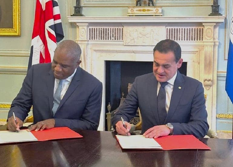 Paraguay y Reino Unido firman Carta de Amistad para fortalecer lazos bilaterales