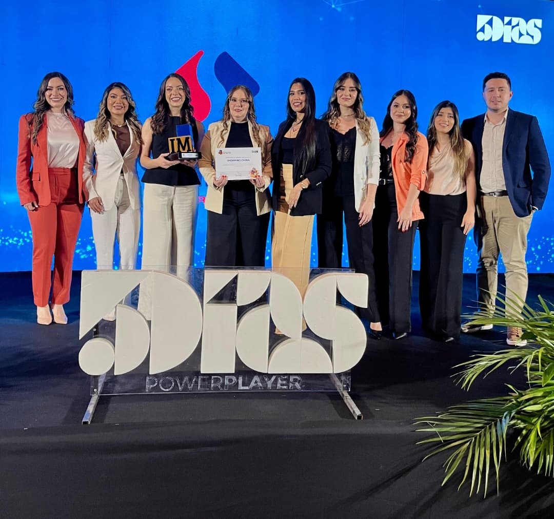 SHOPPING CHINA recibe premio de «importador del año 2025»