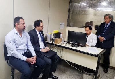 Juez sanciona a Ulises Quintana y abogados por litigar de mala fe en caso Berilo