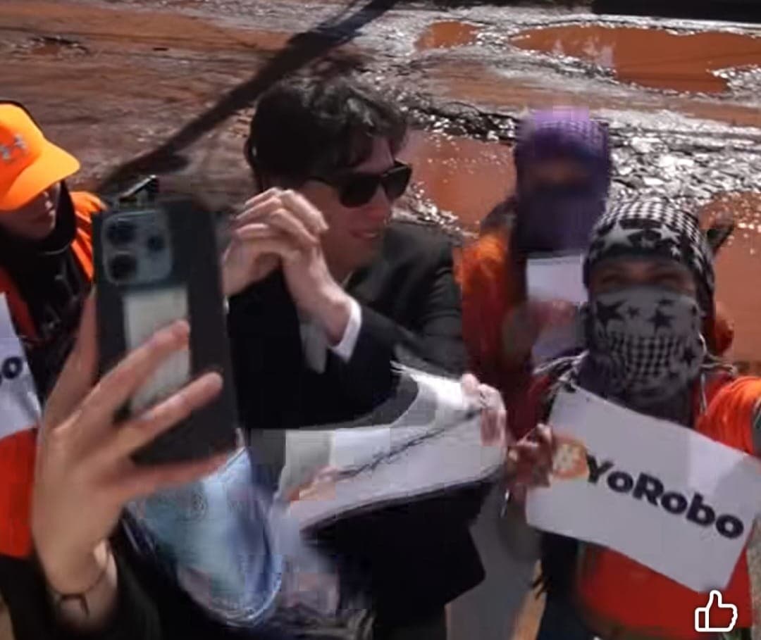 Robos de Prieto son motivo de parodia juvenil en las desastrosas calles de CDE