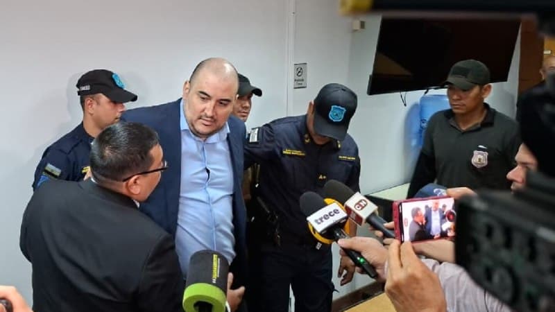 Condenan a 12 años al músico Pablo Benegas por filmar video sexual con niñas