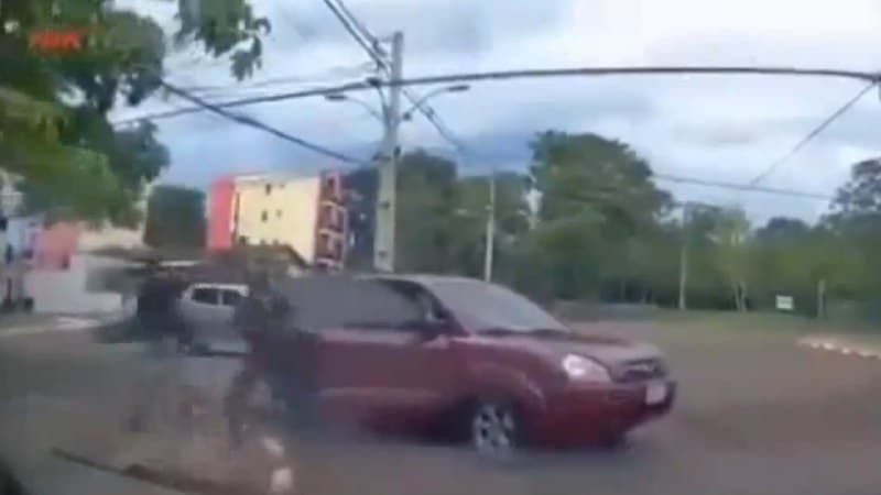 Asalto frustrado en CDE: Delincuentes se disfrazan de policías para emboscar transportadora