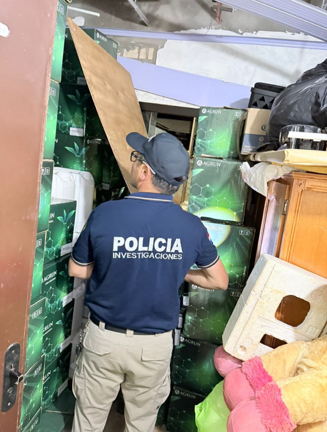 Recuperan 100% de costoso cargamento de agroquimicos hurtados en Minga Guazú