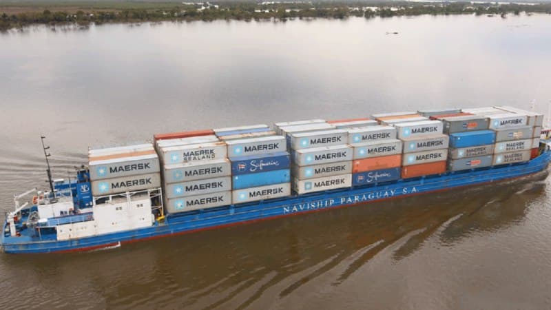 Piratas asaltan buque paraguayo en aguas argentinas y huyen en lancha