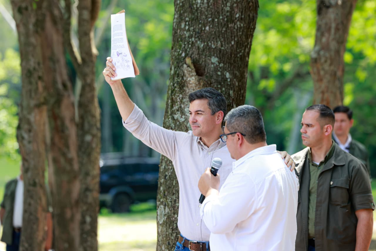 Gobierno de Peña obtiene respaldo por diálogo con productores cañeros