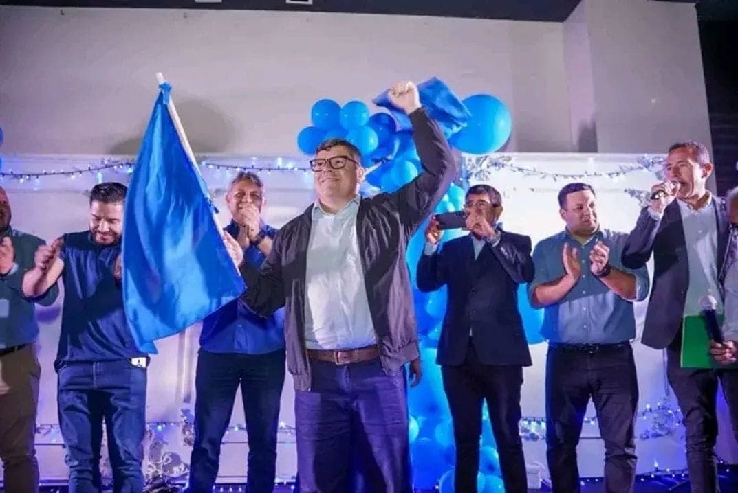 Liberales sumisos a Prieto recordaron gesta histórica con “mentalidad naranja”