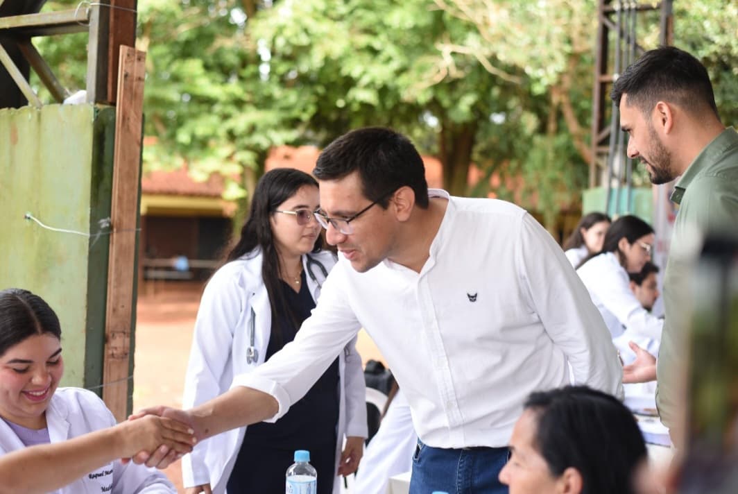 Más de 3 mil atenciones en nuevo dia de gobierno en Pte Franco