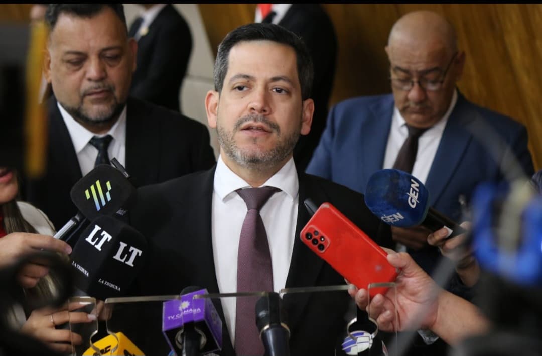 Raúl Latorre ratifica que Pedro Alliana será candidato presidencial de HC para el 2028