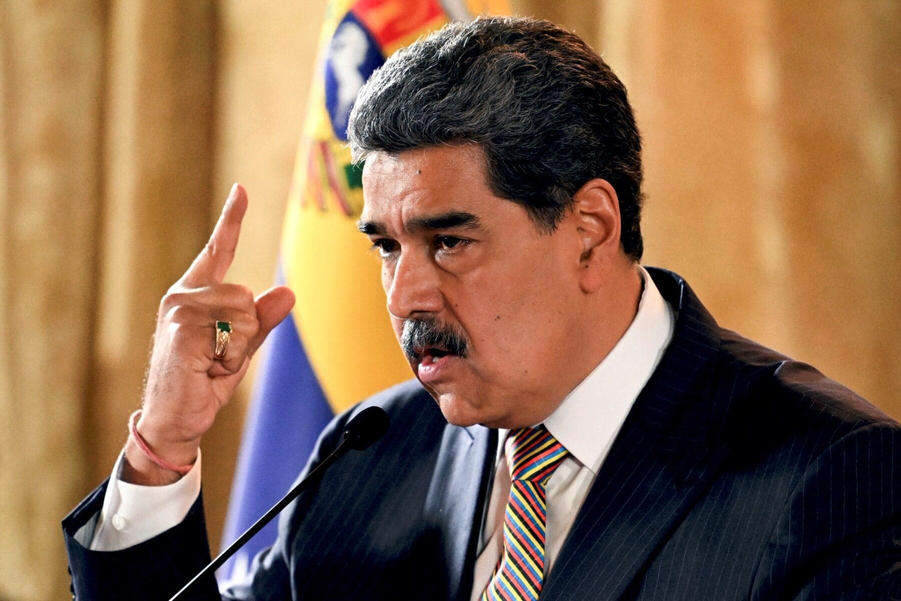 Maduro se declara dispuesto a dialogar cara a cara con Donald Trump