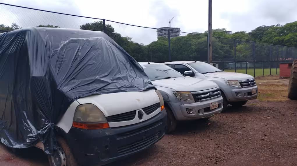 Gobernación subasta vehículos y maquinarias